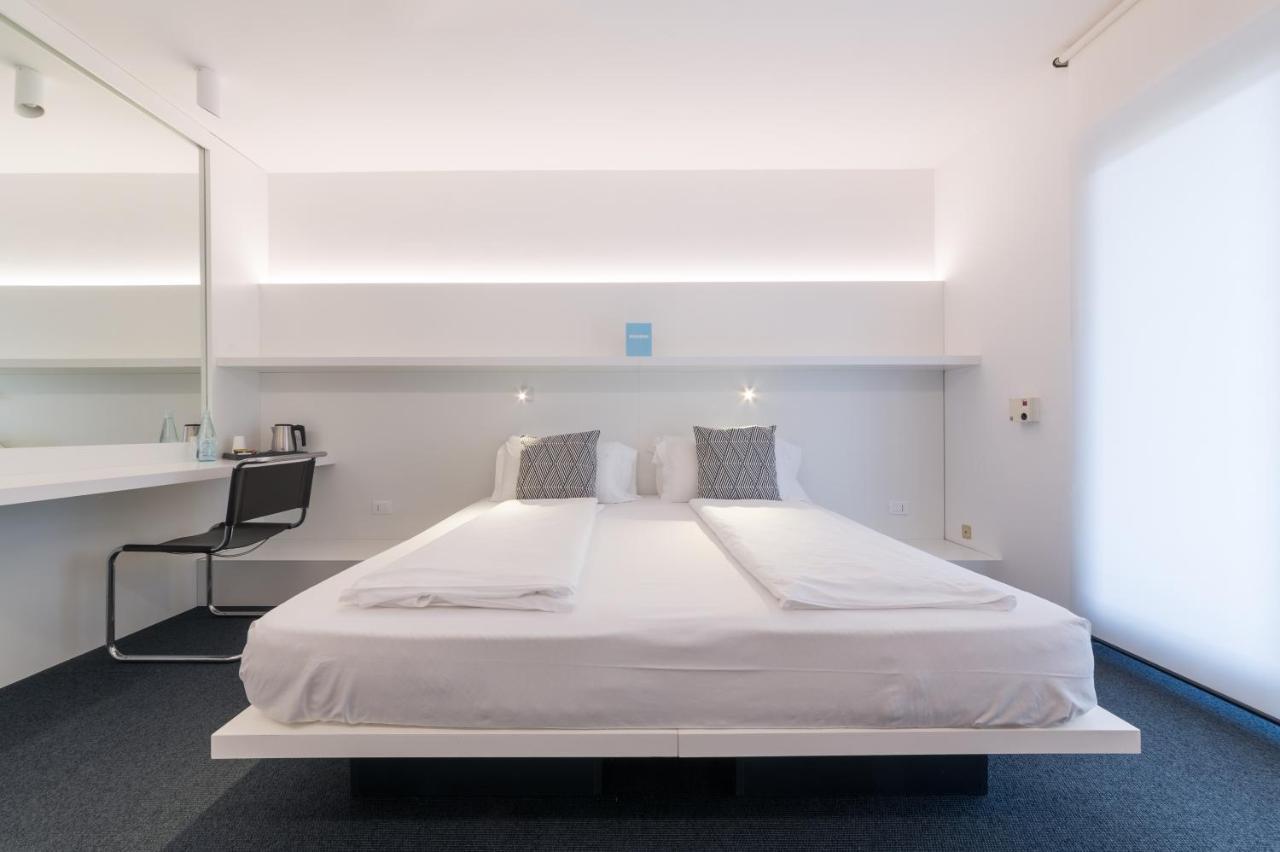 Santoni Freelosophy *** 3* Torbole Sul Garda