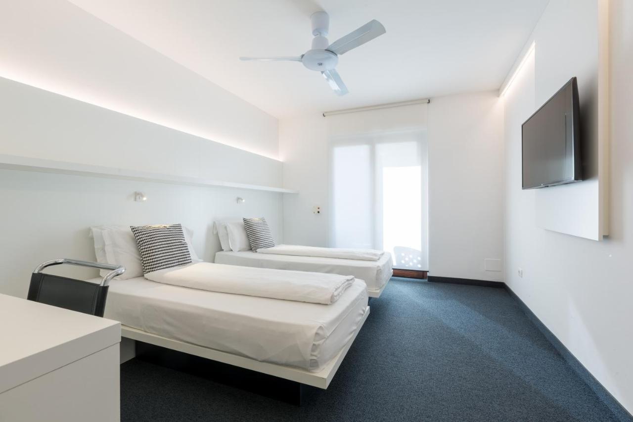 Santoni Freelosophy *** Hotel Torbole Sul Garda